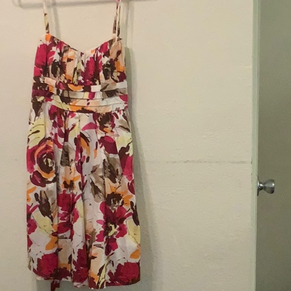A BYER SIZE 13.  VINTAGE SUNDRESS.   COLORFUL FLORAL PATTERN